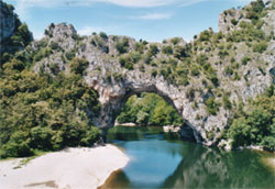 Pont d'arc - Gites Lou Castel